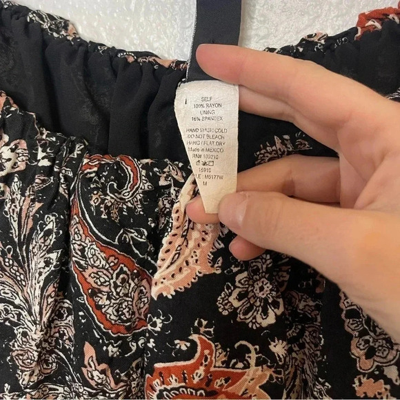 ☀️Windsor Free Sprit Off Shoulder Paisley Crop Top - Picture 7 of 9